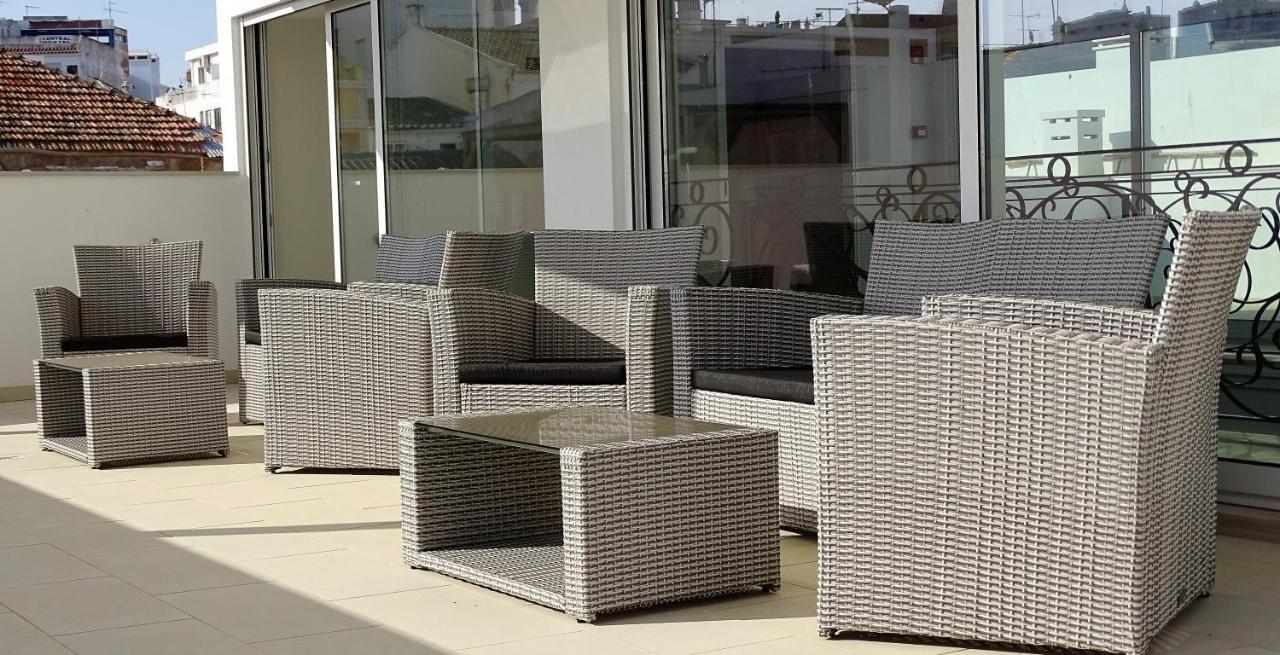 Bowen, Luxury Suites ลากอส ภายนอก รูปภาพ